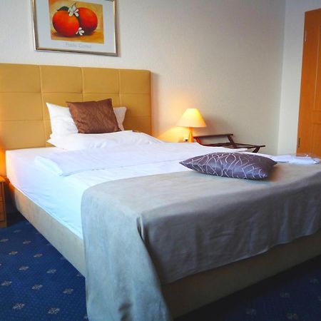 Hotel Abalone Remscheid Exterior photo